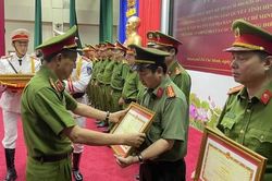 Tổng lực tấn công tội phạm ma túy tuyến biên giới Việt Nam - Campuchia