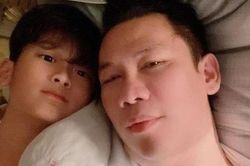 Chồng cũ Lệ Quyên bù đắp tình cảm cho con