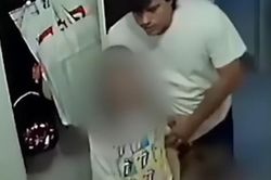 'Yêu râu xanh' bị bắt tại trận giở trò đồi bại với cháu gái, khi câu chuyện được phanh phui, bố mẹ đứa trẻ cũng nhận về không ít chỉ trích