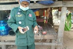 Vừa sạc điện thoại vừa xem phim, bé gái tiểu học tử vong