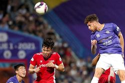 Hà Nội FC dùng bóng bổng để thắng HAGL