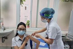 Chiều 14/4: Thêm 3 ca mắc COVID-19