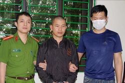 Thu được súng thể thao khi khám nhà đối tượng mua bán ma túy