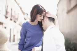 Thiếu gia trẻ đẩy đời mình vào ngõ cụt vì lý do 'mười anh chết chín'