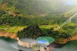 Trải nghiệm mới tại lòng hồ thủy điện Bản Chát