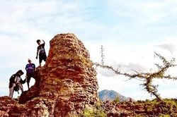 Bảo vệ bãi đá cổ Karang ở Ninh Thuận
