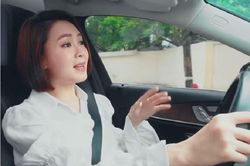 Bị góp ý khi vừa lái xe vừa quay vlog, Hồng Diễm lên tiếng thanh minh