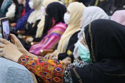 Phụ nữ Afghanistan lo sợ sự trở lại của Taliban