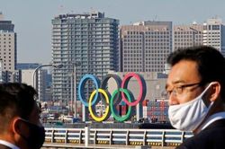 Số ca mắc COVID-19 tăng vọt, Nhật Bản xem xét dừng Olympic Tokyo