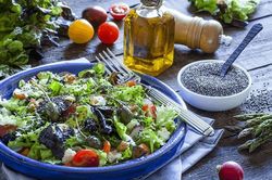 2 cách làm salad đơn giản, hấp dẫn giúp giải nhiệt ngày hè