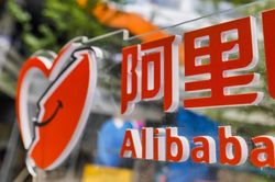 Bắc Kinh 'đánh đòn phủ đầu' với Big Tech: Nhìn bài học từ Alibaba!