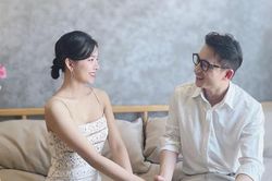 Phan Mạnh Quỳnh hóa 'soái ca' trong lễ cưới, nhưng nhan sắc cô dâu mới là tâm điểm