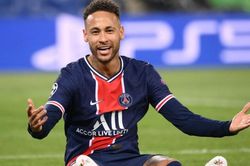 Chuyển nhượng cầu thủ: PSG gia hạn Neymar đến Hè 2027; Liverpool bán Salah; Raphael Varane sang Man Utd