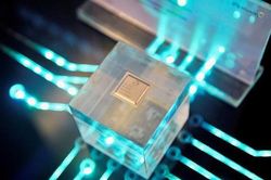 Cạnh tranh trong lĩnh vực công nghệ càng thêm khốc liệt do thiếu chip