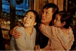 Nổi bật ở yếu tố hành động nhưng 'Lật mặt: 48H' không hề thua kém 'Bố già' về nội dung tình cảm gia đình
