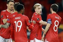 Cavani cán mốc lịch sử, MU nhẹ nhàng vào bán kết Europa League