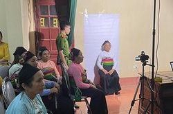 Thuê xe khách chở người dân vùng xa đi cấp thẻ CCCD