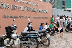Học lực khá mới được dự tuyển vào lớp 10 THPT chuyên tại Hà Nội