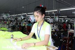 Dịch Covid-19 khiến lao động trẻ càng khó tìm việc