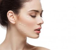 Sai lầm của nàng khi trang điểm khiến chàng hết hồn