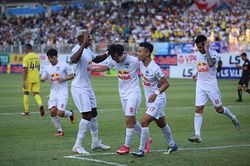 Trực tiếp bóng đá Việt Nam: HAGL vs Hà Nội FC (17h00 hôm nay)