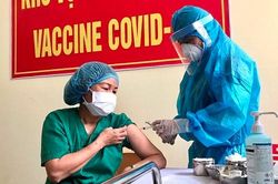 TPHCM: Triển khai tiêm vaccine COVID-19 đợt 2 cho 3 nhóm đối tượng