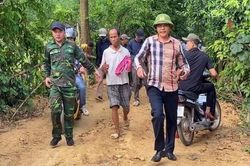 Hàng trăm người dân và công an vây bắt đối tượng trốn trại giam