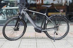Cận cảnh xe đạp Triumph Trekker GT hơn 100 triệu tại Hà Nội