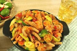 2 bước xong ngay chân gà sốt Thái chua cay nhâm nhi ngày mưa gió