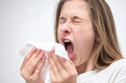 Những cách giúp bạn tránh nhiễm virus cúm khi thời tiết thay đổi