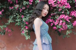 Về trong cô đơn