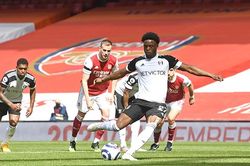 Arsenal: Thăng hoa Europa League, thất vọng Premier League