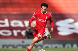 Alexander-Arnold: Thiên tài Liverpool bị tuyển Anh thờ ơ