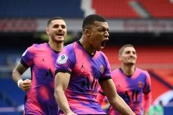 Mbappe thăng hoa, PSG thắng siêu kịch tính
