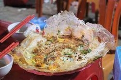 Ngon lạ bánh khoái tép xứ Thanh