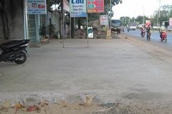 Ăn phải kẹo bả chó, 1 bé gái tử vong, 1 bé nguy kịch