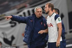Harry Kane gửi lời tri ân, Son Heung-min xin lỗi Mourinho