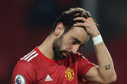 Bruno Fernandes gửi thông điệp tới Super League