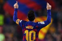 Super League có giúp Barca giữ được Messi?