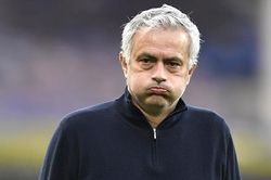 Tottenham sa thải Mourinho: Một canh bạc đầy rủi ro