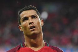 Cấm toàn bộ cầu thủ tham dự Super League thi đấu ở EURO
