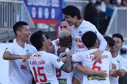 CLB HAGL nhận thưởng lớn từ bầu Đức