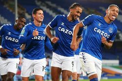 Everton mắng nhóm sáng lập Super League 'phản bội', làm hoen ố Ngoại hạng Anh