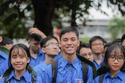 Trao giải Cuộc thi viết 'Tuổi trẻ của bạn và Đoàn'