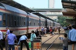 Tàu Thống Nhất phải đổi lịch trình để thi công dự án 7.000 tỷ