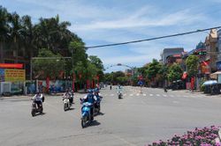 Nhiều nơi thuộc khu vực Bắc Bộ và Trung Bộ nắng nóng gay gắt