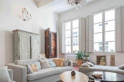 Home décor: Bí quyết một cô gái Pháp trang trí căn hộ khiến không gian trông sang hẳn