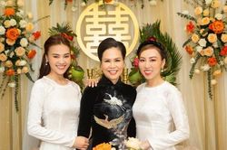 Ninh Dương Lan Ngọc háo hức lên chức chị chồng, netizen lại vào hối cưới