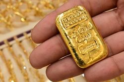 Giá vàng thế giới tăng gần 1%