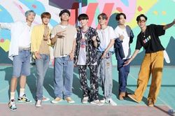 Chuyên gia tài chính phân tích BTS sẽ cùng nhập ngũ năm 2022